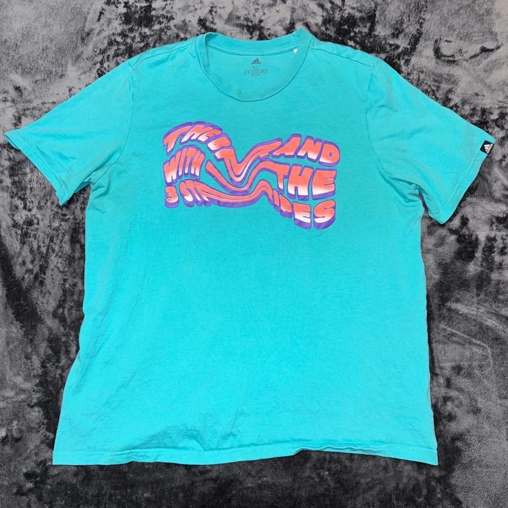 Adidas Mens XL‎ Teal Blue Wavy Graphic T-Shirt HE4801